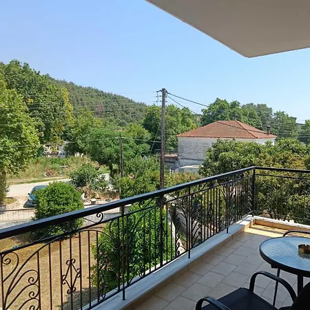 Case de vacanță Orfani *